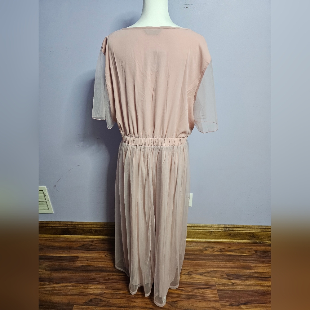 BloomChic Pink Maxi Dress W/Tulle Skirt & Sleeves - Picture 5 of 9